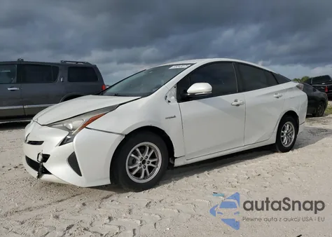 2016 Toyota Prius из США, поврежденный, VIN JTDKARFUXG3013853